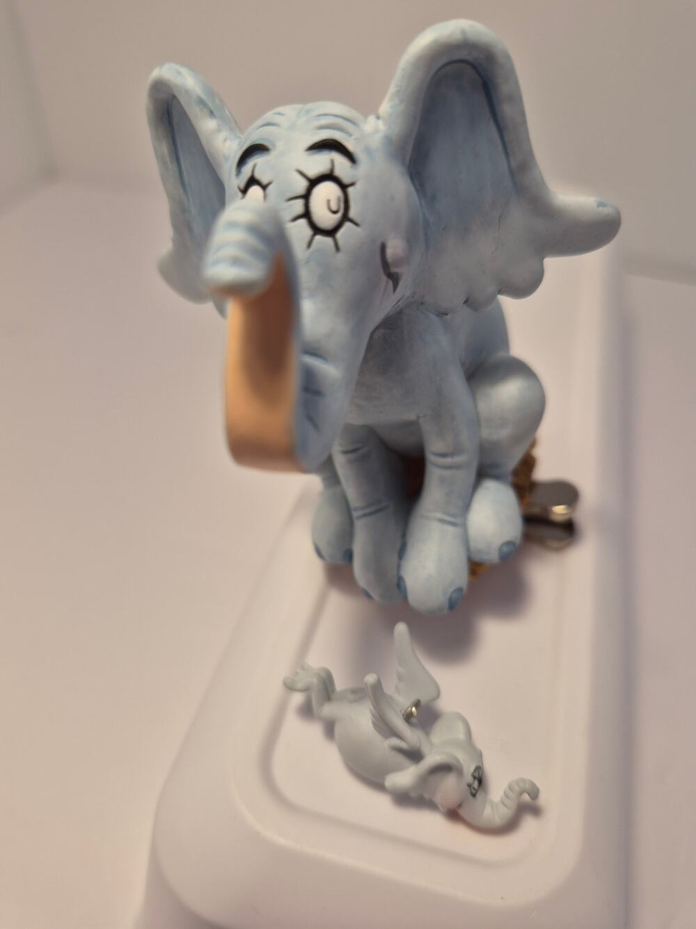 Hallmark Keepsake Horton Hatches The Egg 2001 Ornament Dr. Seuss Set Of 2 Clip